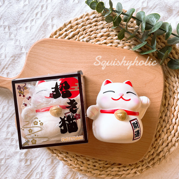 Sweetbuns Lucky Cat (White)